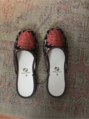 Pearl River brocade slippers